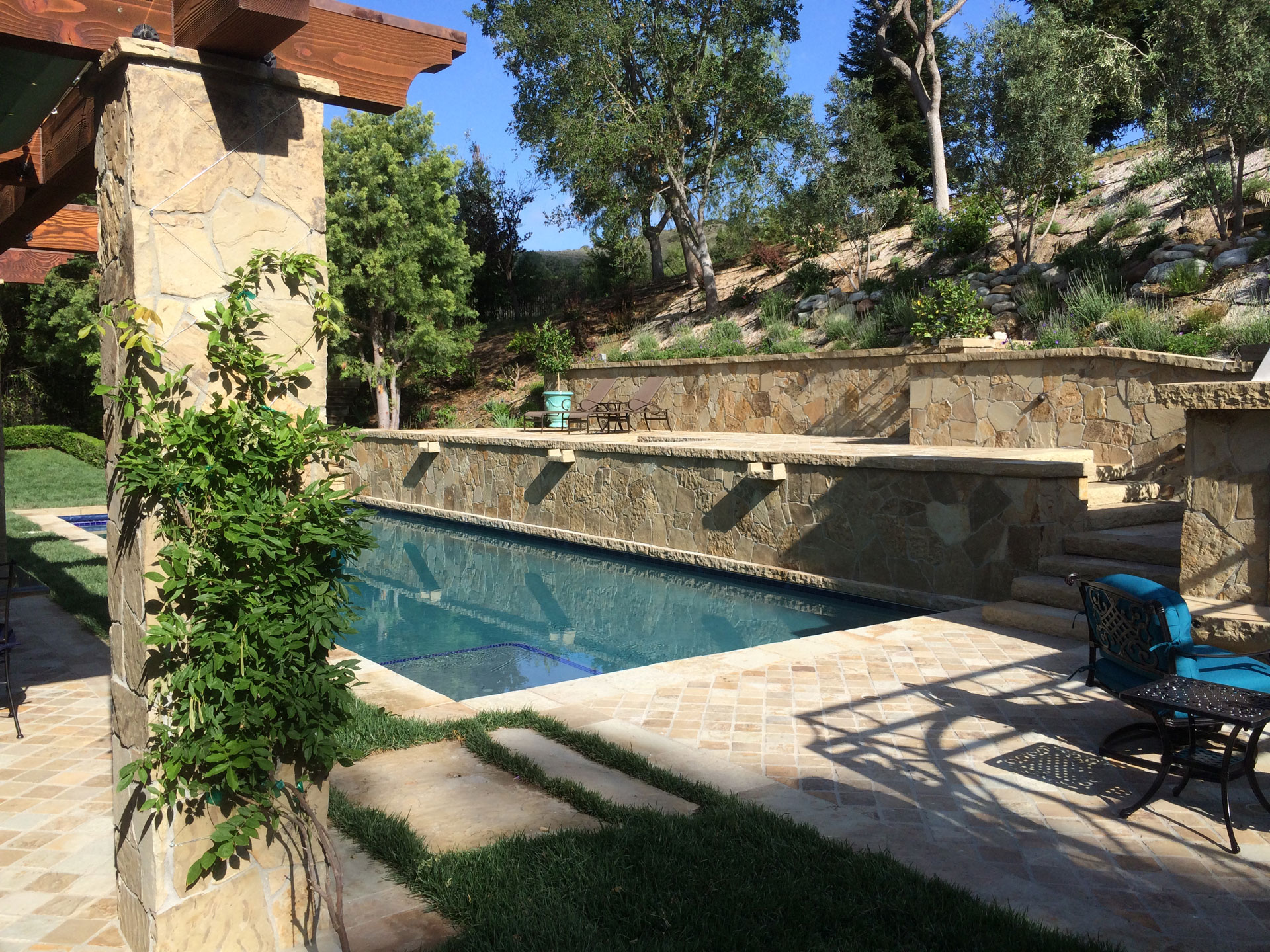 Conejo Complete Landscape Inc. Landscape Maintenance, Landscape Installation and Lawn Care slide 3